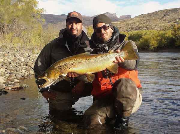 Patagonia Fly Fishing - Lake Fishing for Giant Trout 