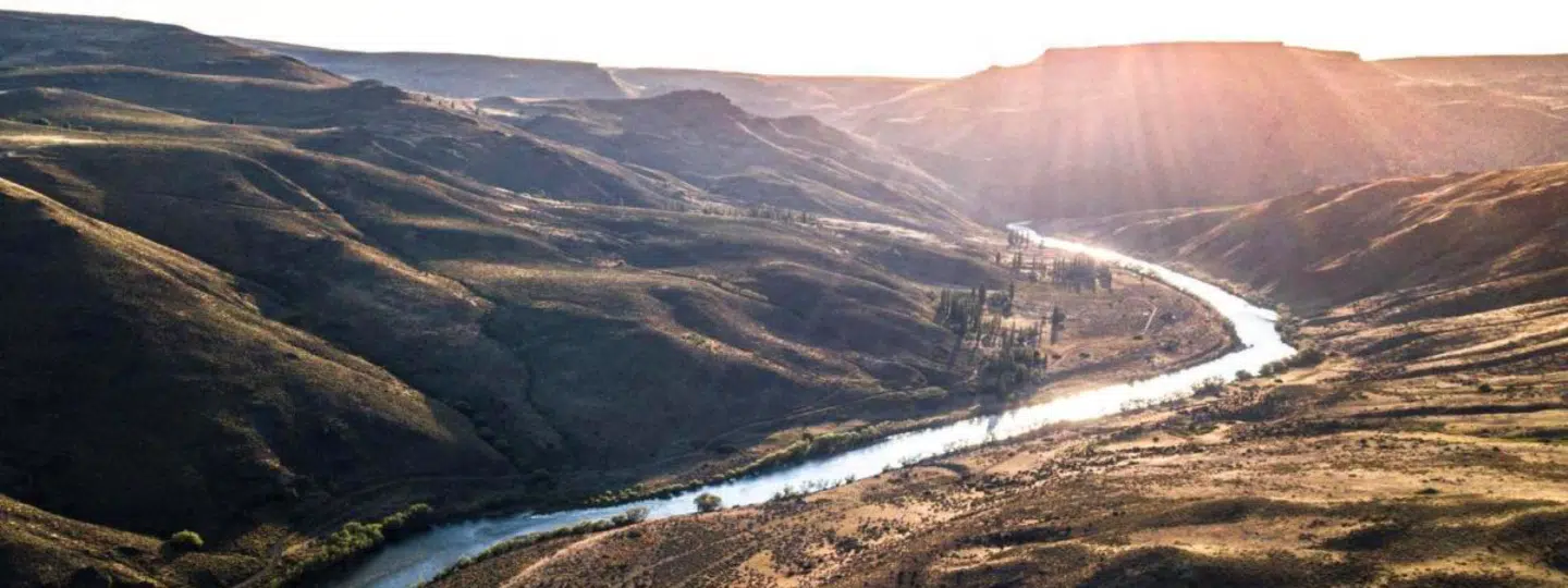 fly fishing Bariloche fly fishing patagonia fly fishing argentina fly fishing outfitter Bariloche fly fishing outfitter patagonia fly fishing loge patagonia